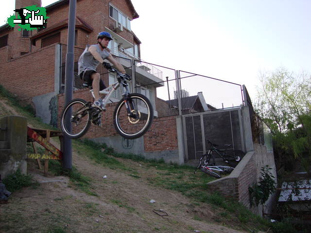 Maxi
