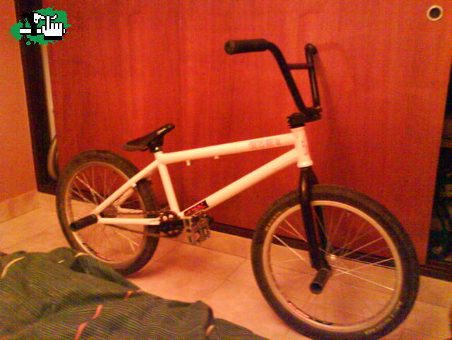 bike de mi hno, ahora esta mejorada :D