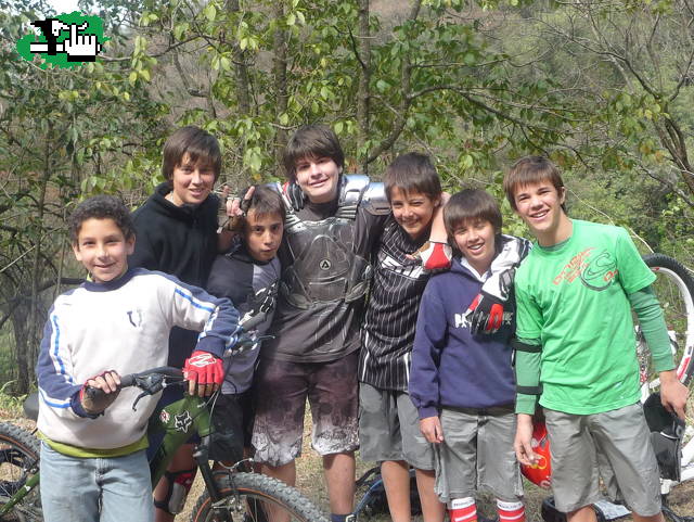 aca en la virgen cn los downhillers...