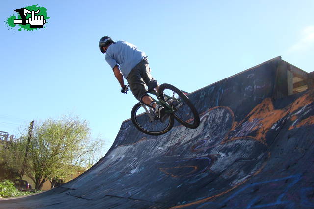 volando bajito