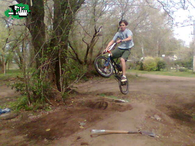 Maxi saltando conn los pibes!
