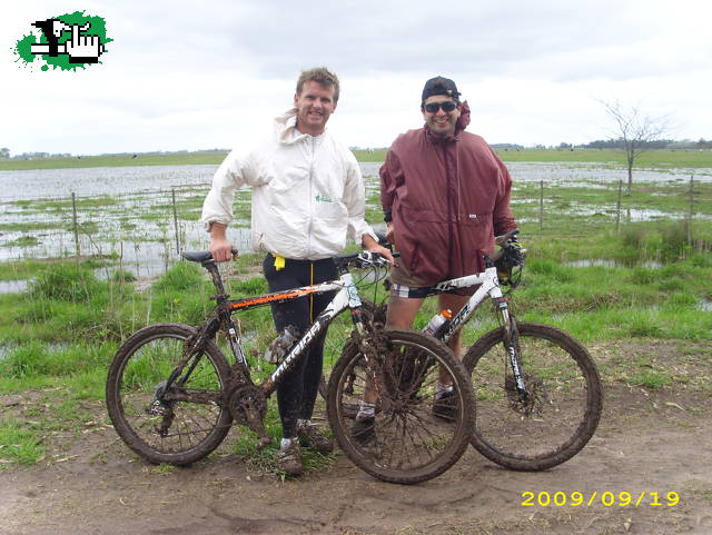 entrenando en el barro