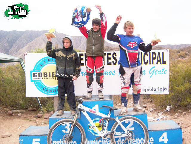 Podio de Menores prov. La Rioja NOA coronacion