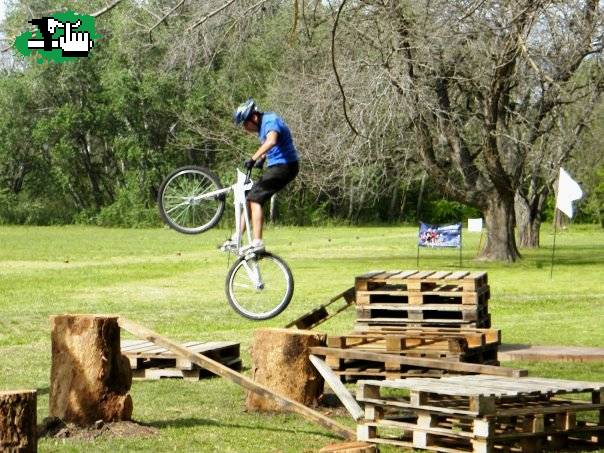 El circuito de Pilar (Trial)