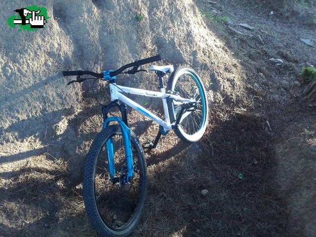nueva bike