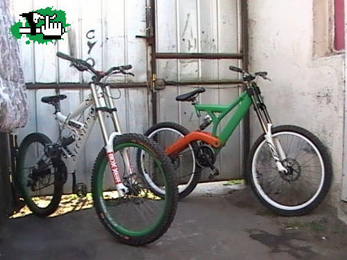 DOS PIOLAS BIKES