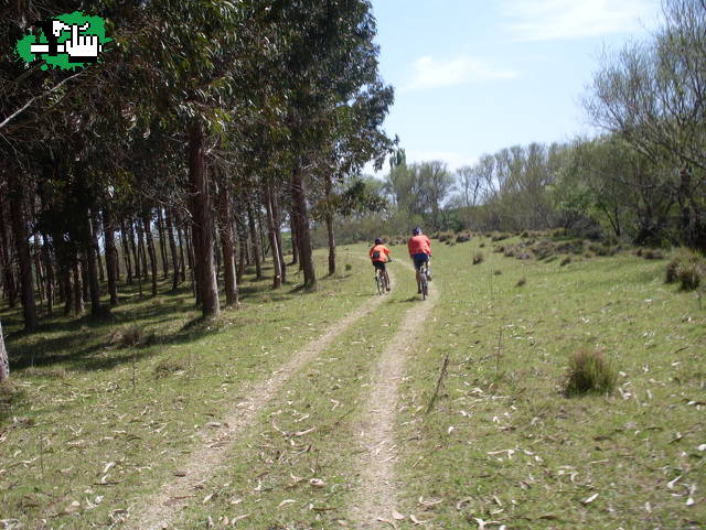 costeando la orilla del Quequen