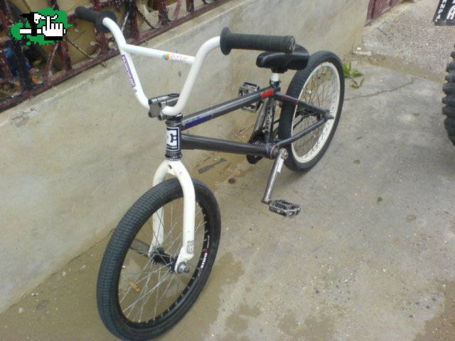 MY BIKE EN  EL VERANO...... 