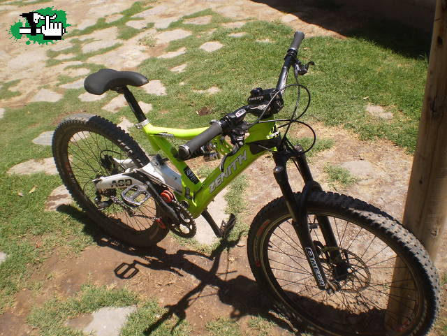 bike chek zenith kobe
