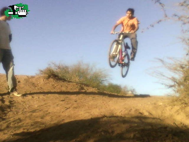 jaja..intento de superman