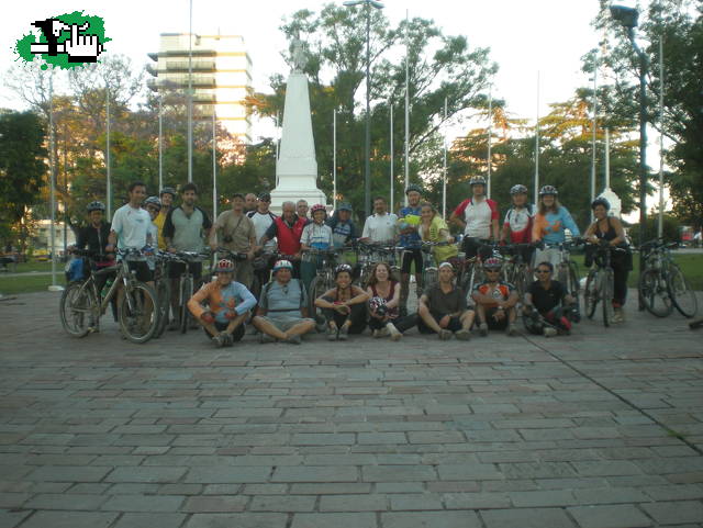 BIKE&TREK EN PLAZA CAMPANA