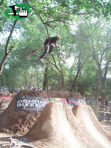 dirt contest embalse