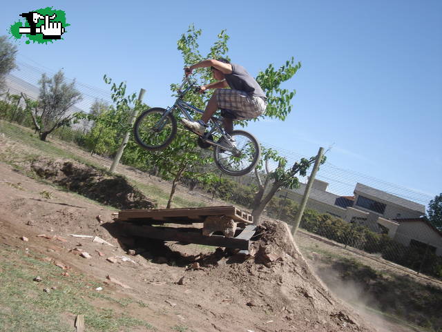 Juanii a fondoo 