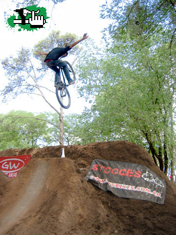 Nuevo rider Stooges!