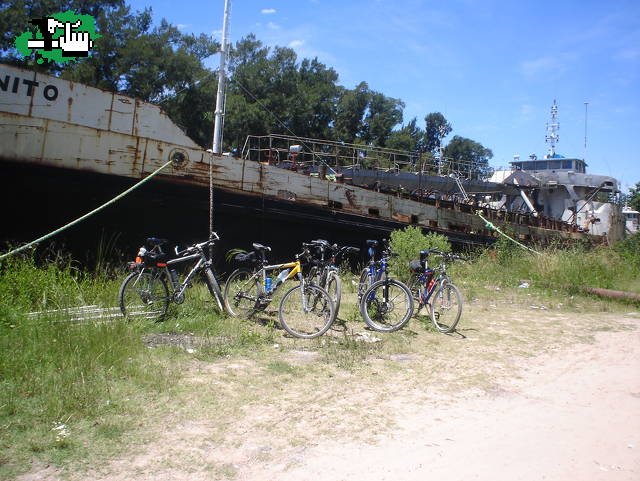 LOS 3 CHIFLADOS DEL PEDAL