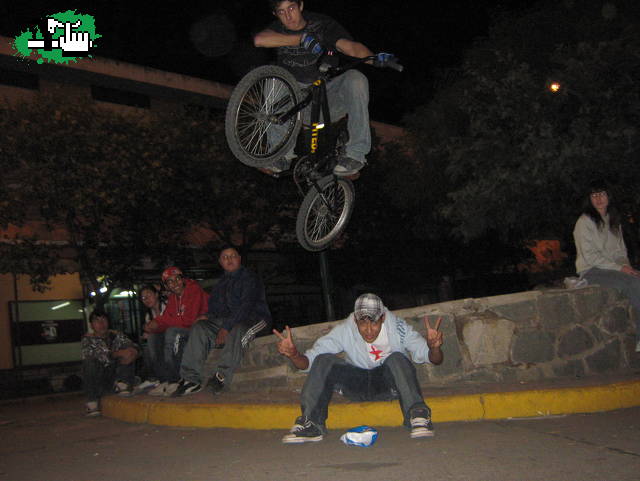 MEDIO TABLE!