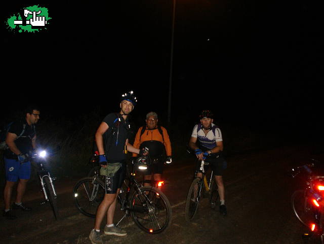 nocturna 26/12  LOS 3 CHIFLADOS DEL PEDAL
