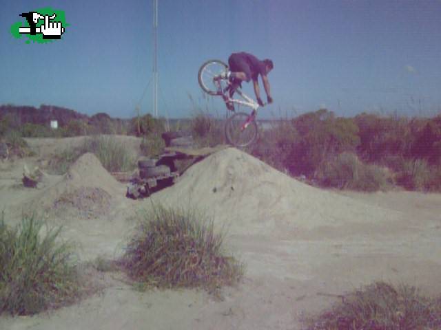 PUCHA CHE, TA DIFICIL EL FRONTFLIP JAJA
