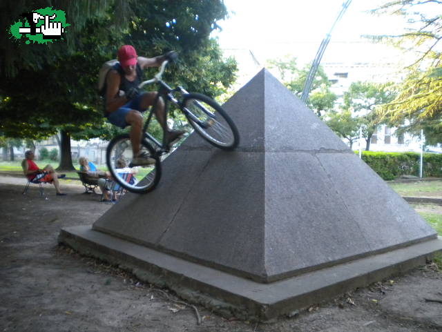 wall ride a la piramide