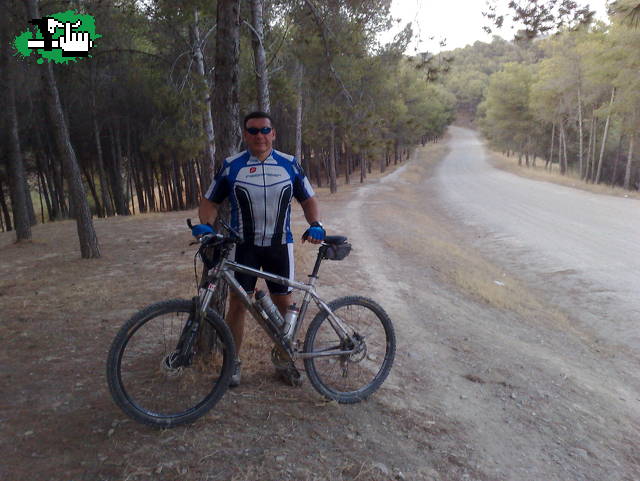 RUTA A FUENTE DE LA REINA DOMINGO 17