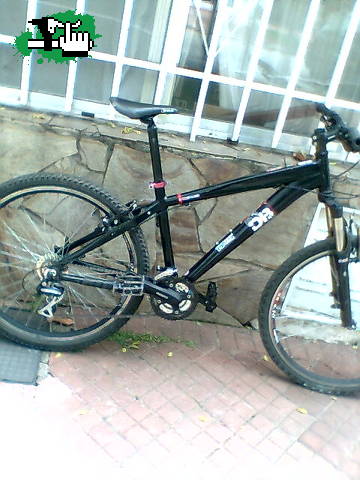 la bici con los regalitos nuevos