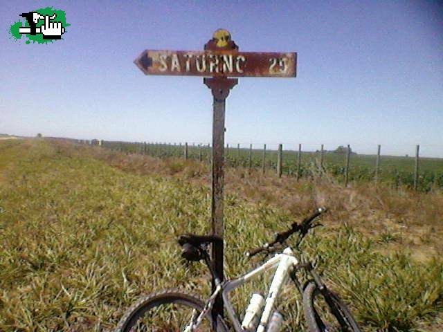 Pedalendo por el espacio extrerior.
