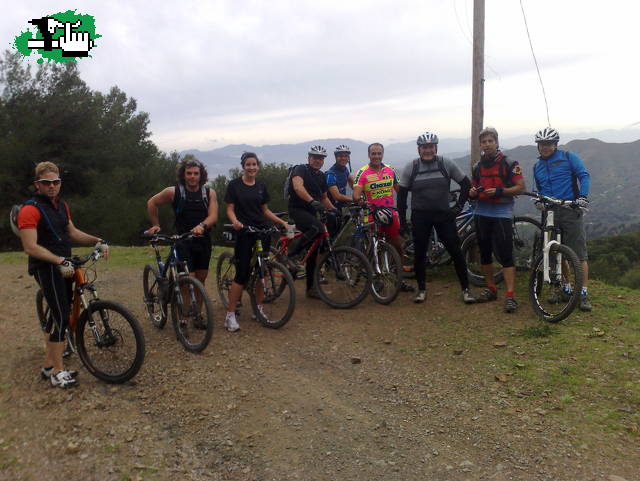 POR FIN  GRUPO AL COMPLETO