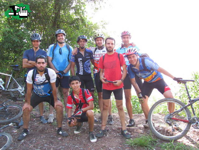 kike cesar el negro nico el monterizo el pendejo(no me acuerdo el nombre) y yo 