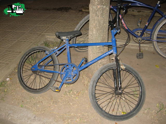 Otra bici de un amigo (vachi)
