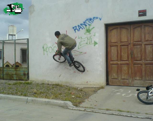 otra ves en la pared