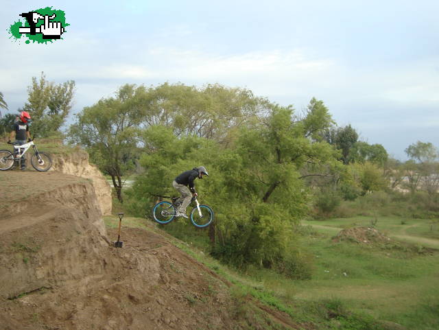 Pista Del Bco. (Rio IV)