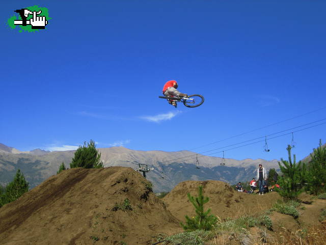 Dardo Aye - 360º TABLE