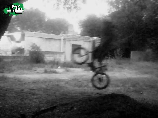 andando