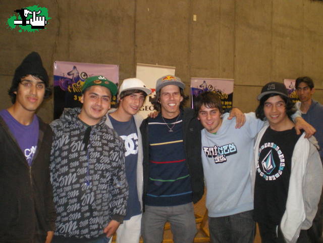 con los pibes y daniel en el contest