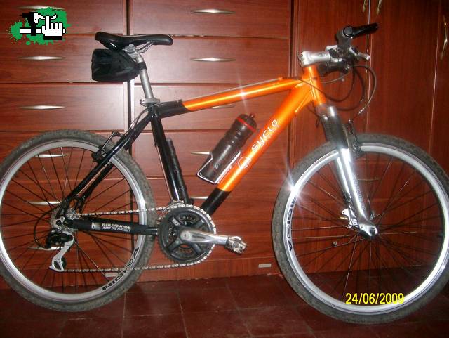 Asi  qudo mi Bike .!! :D