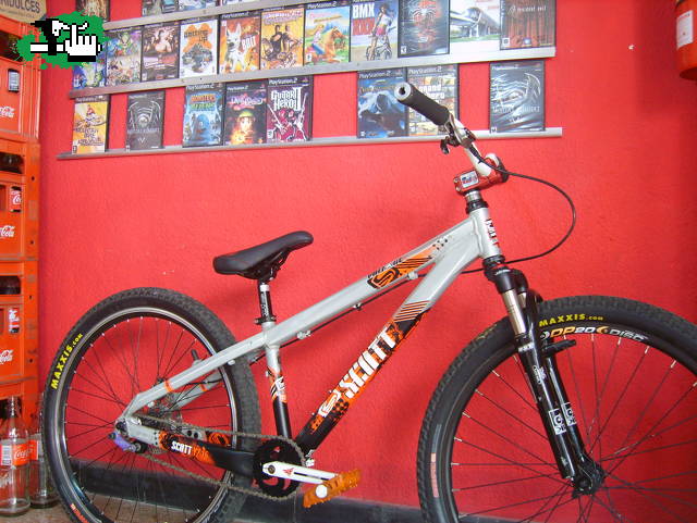 Mamá, Papá les presento a "Mi Putita"