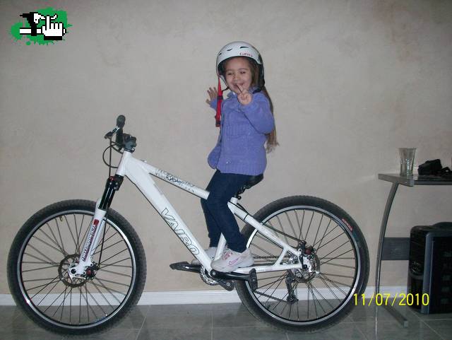 LA BIKE DE ELLA LE QUEDO CICA Y X EL MOMENTO QUIERE ESTA,STOY CONPLICADO???
