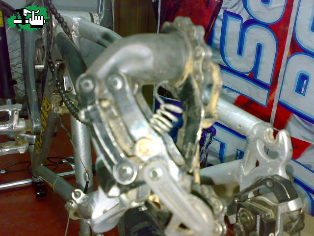 sram - x4 es una mierda