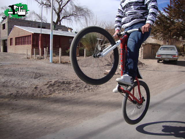 andando