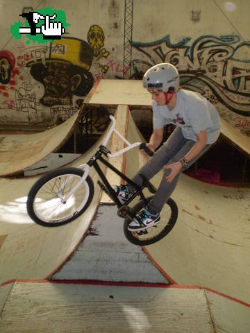 Bars a full