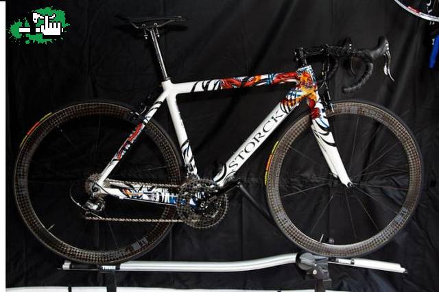 STORCK UNA PINTURITA NO?