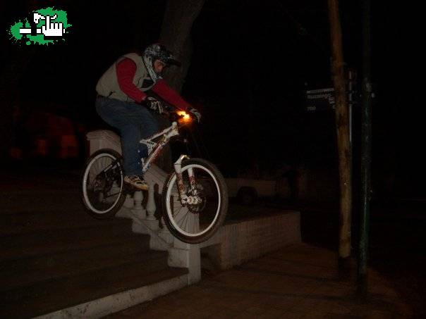 noche de casco.plaza san isidro