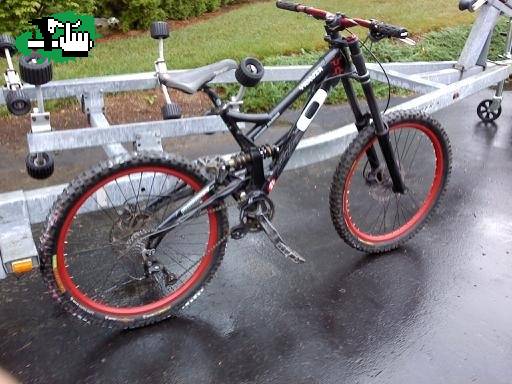 Mas de mis bicis faboritas de Downhill