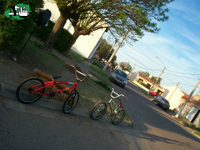 la roja es la mia :P