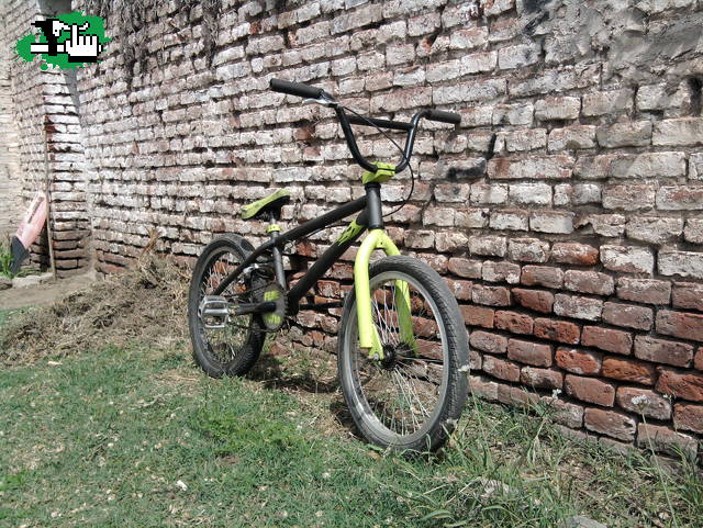 cambie de manubrio :)