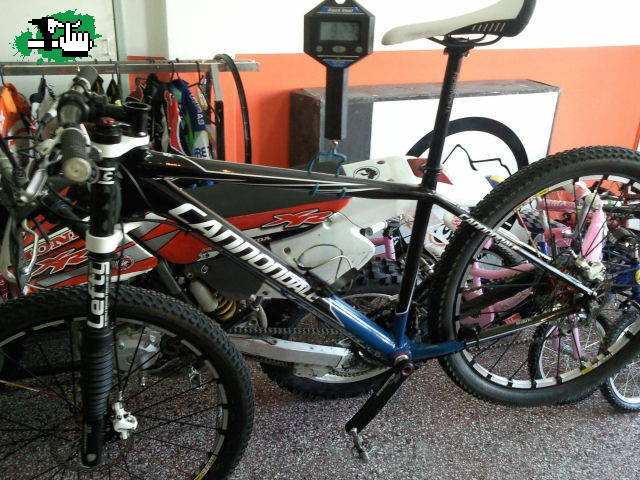 Cannondale Flash2 Upgradeada em Patagonia-Bikes