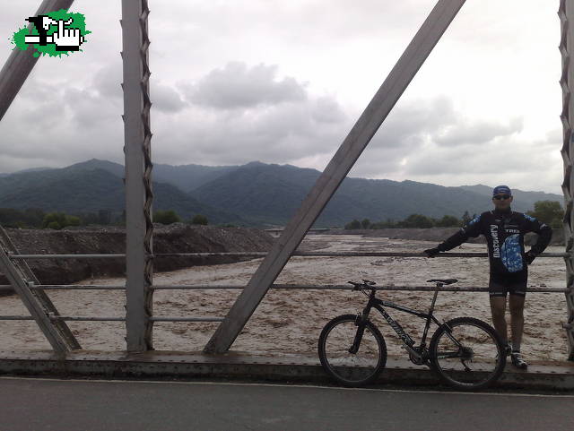 CRECIO EL RIO...... Y BUENO VAMOS PUEEE.....
