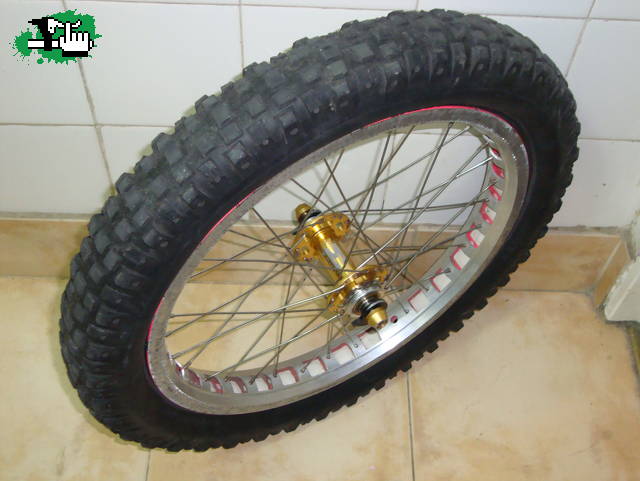 Vendo rueda 19" completa!