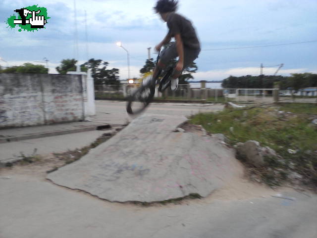 Algunass