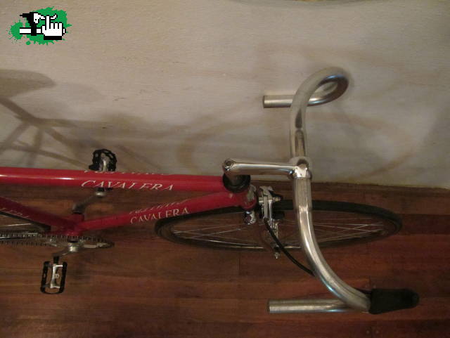 CAVALERA PISTA